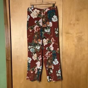 Chico’s silky rust floral palazzo pants, size 8 (Chico’s size 1)